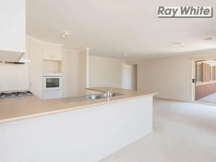Fifth view of Homely house listing, 10 Lovely Meadows Court, Rosebud VIC 3939