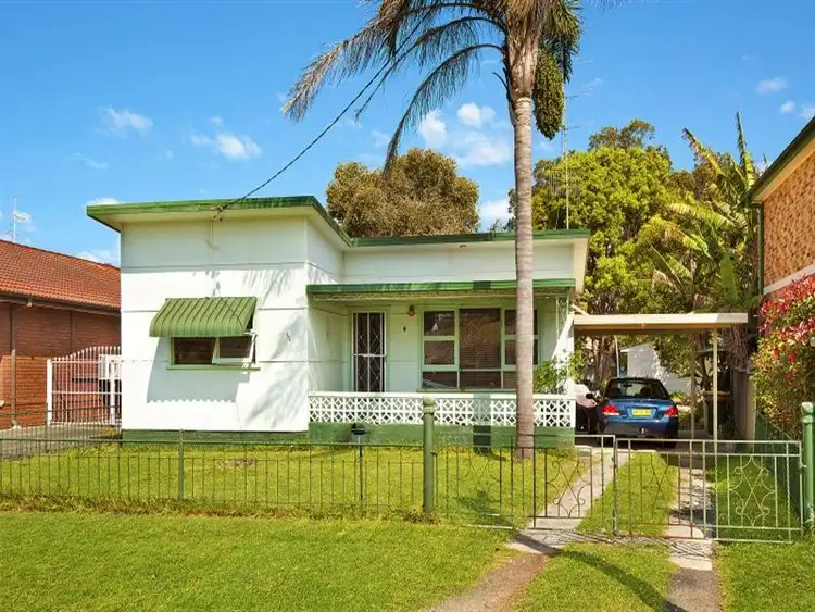 1 Venice Street, Long Jetty NSW 2261