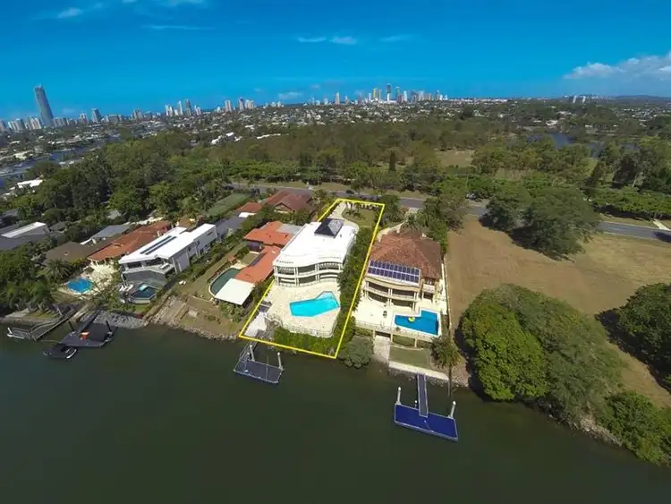 223 - 225 Monaco Street, Broadbeach Waters QLD 4218