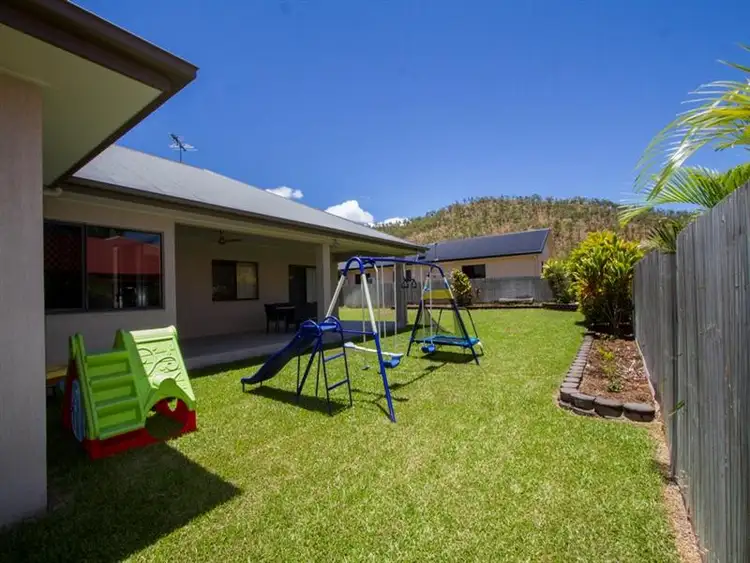 37 Thorn Street, Mount Louisa QLD 4814