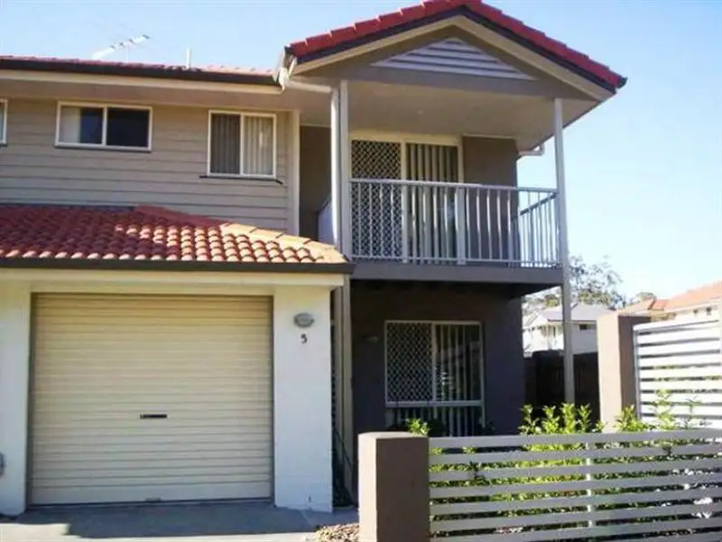 Main view of Homely townhouse listing, 5/8 Earnshaw Street, Calamvale QLD 4116