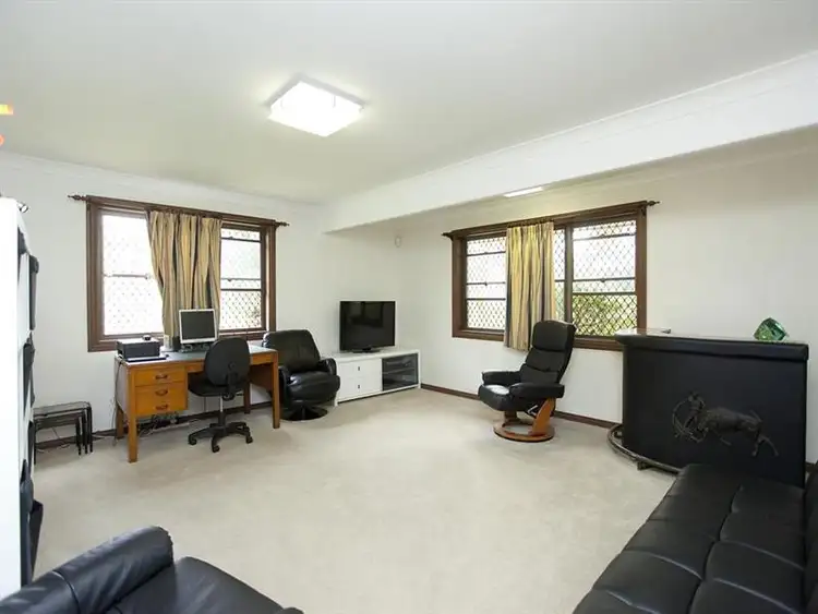 Fourth view of Homely house listing, 1 Sandringham Street, Mansfield QLD 4122