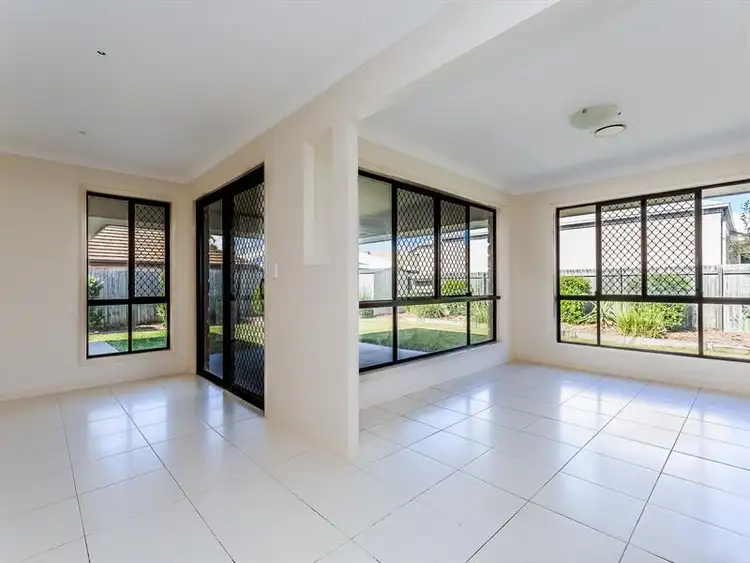 Fifth view of Homely house listing, 3 Lee Court, Rothwell QLD 4022