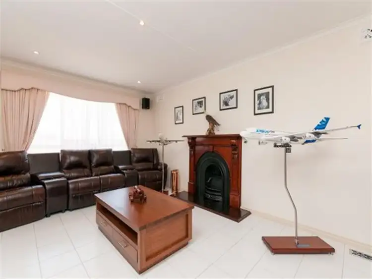 Seventh view of Homely house listing, 35 Kilmore Crescent, Dallas VIC 3047