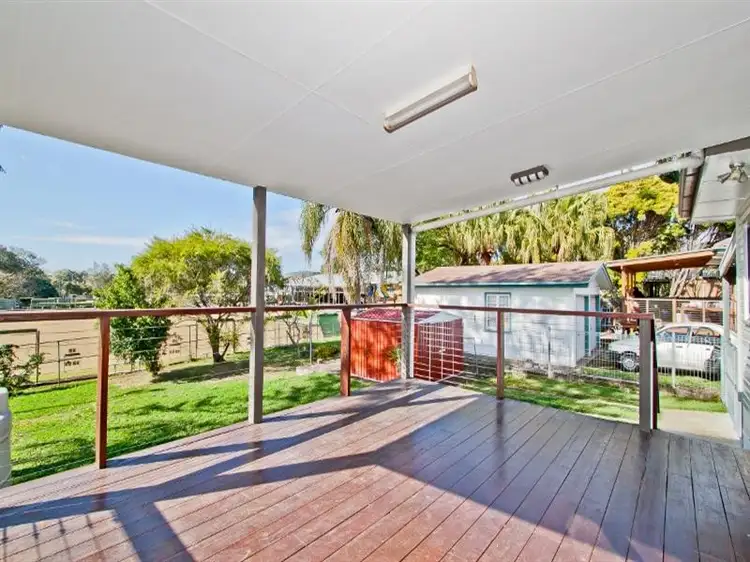 9 Snowden Street, Tarragindi QLD 4121