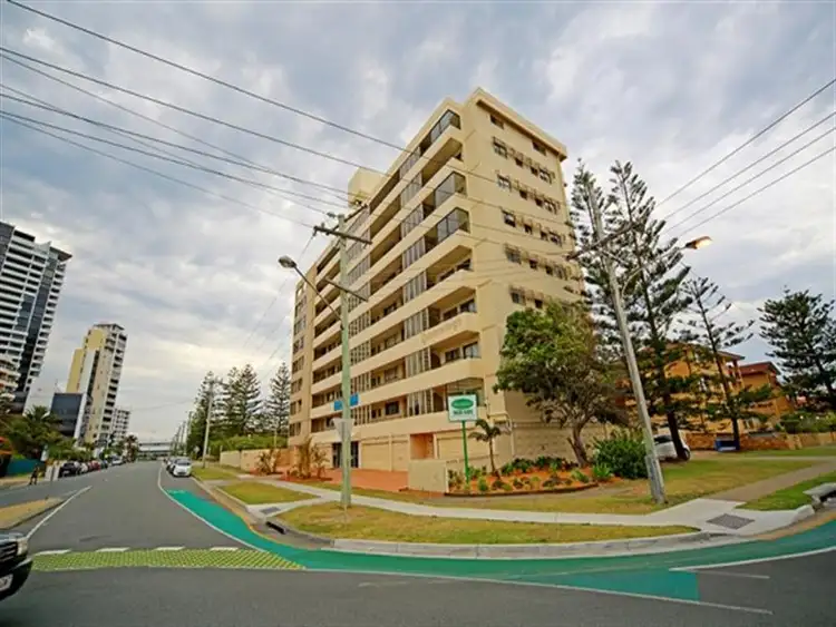 7 'Queensleigh' 5-7 Queensland Avenue, Broadbeach QLD 4218