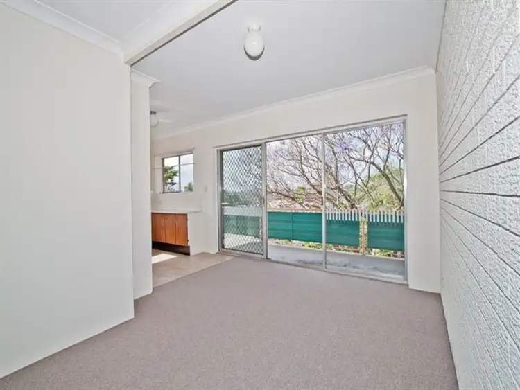 Main view of Homely unit listing, 3/61 Clive Street, Annerley QLD 4103