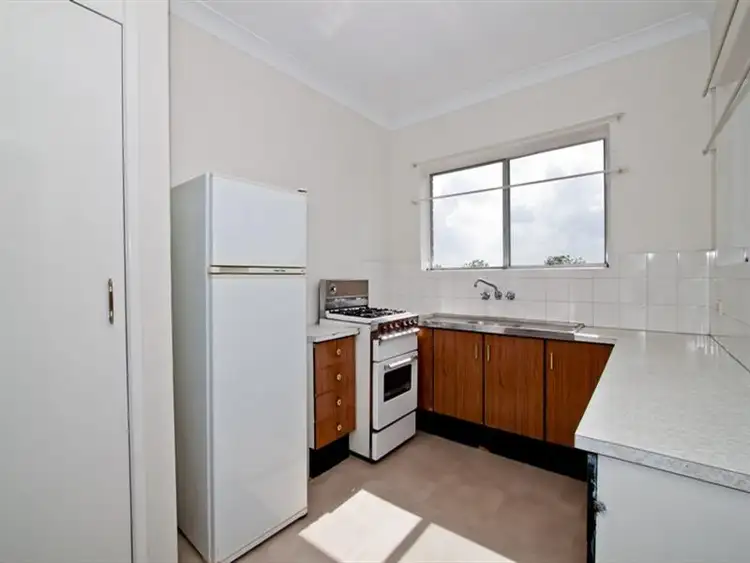 Sixth view of Homely unit listing, 3/61 Clive Street, Annerley QLD 4103