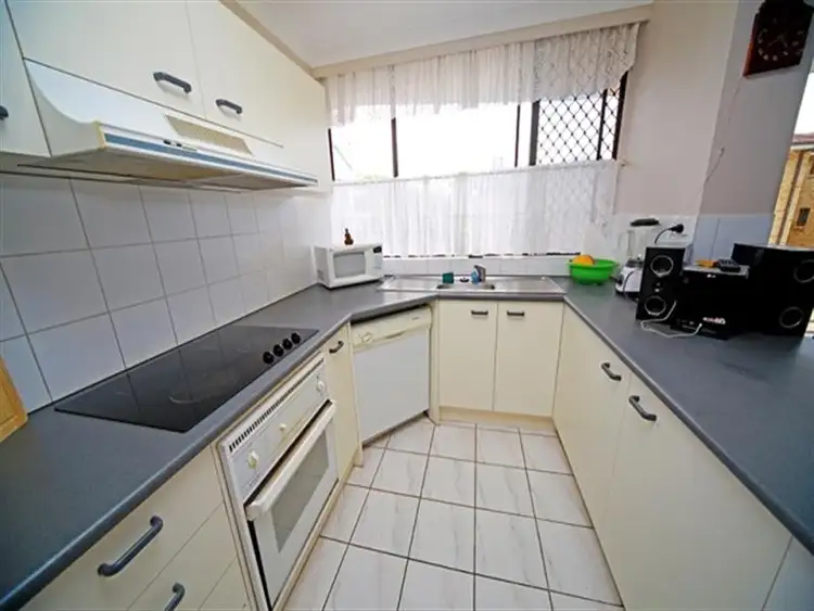 Third view of Homely unit listing, 7 'Queensleigh' 5-7 Queensland Avenue, Broadbeach QLD 4218