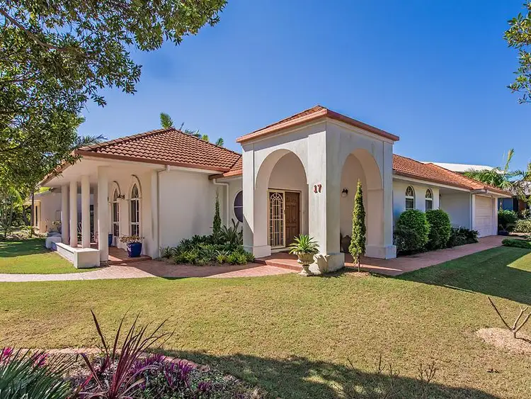 17 Twin Waters Drive, Twin Waters QLD 4564