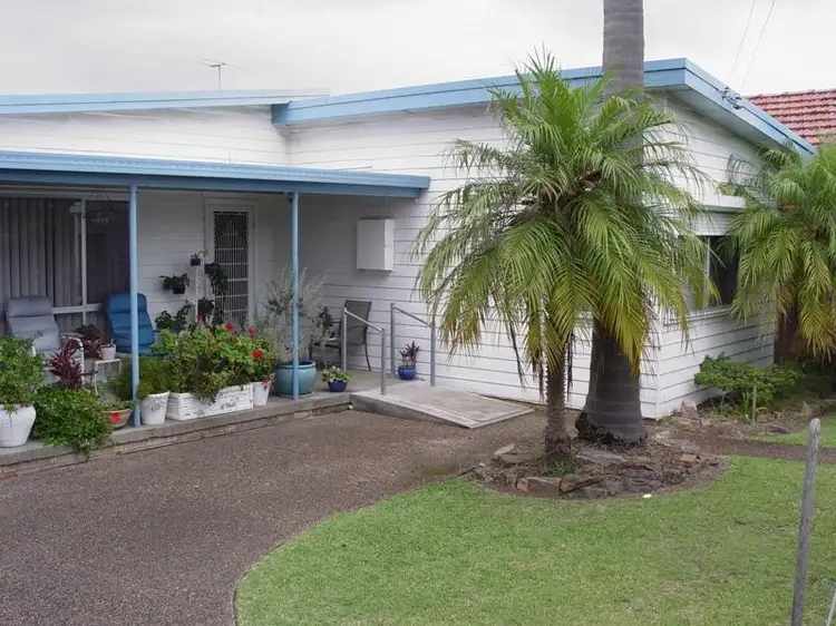 23 DUDLEY Road, Charlestown NSW 2290