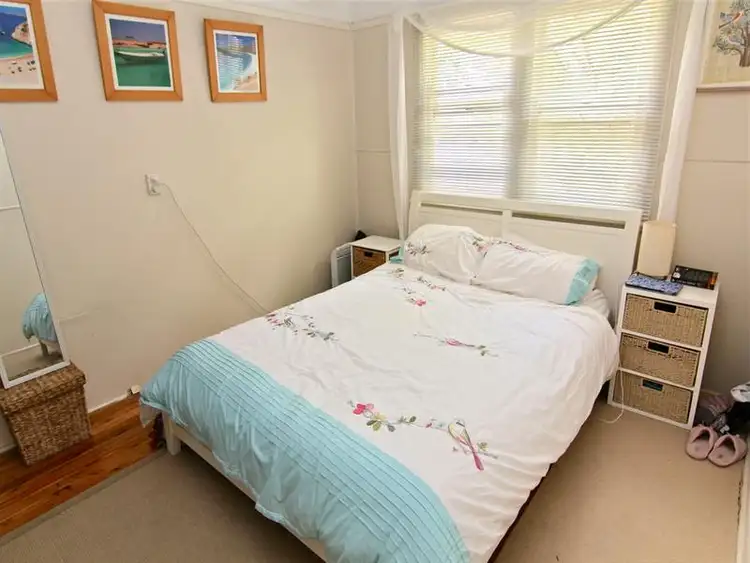 Fifth view of Homely house listing, 3 Broadwater Drive, Saratoga NSW 2251