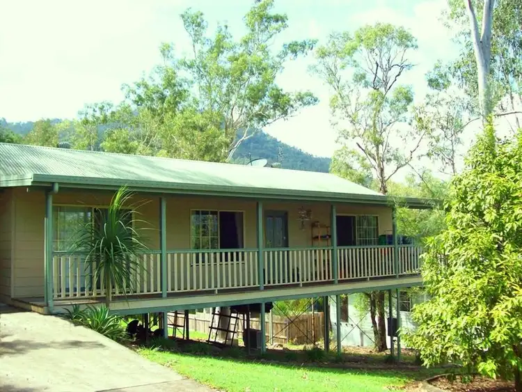 43 Manooka Drive, Cannonvale QLD 4802