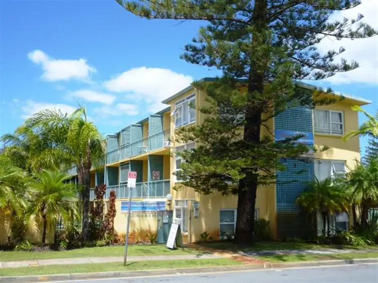 Main view of Homely unit listing, 2/3 Redondo Avenue, Miami QLD 4220