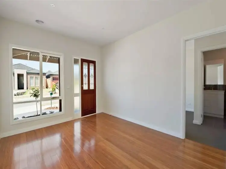Fifth view of Homely house listing, 8 Balerno Way, Mernda VIC 3754