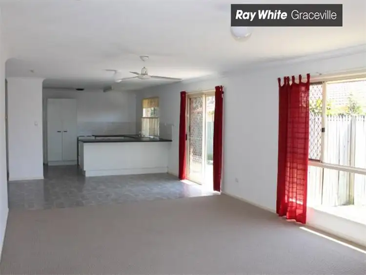 18 Forfar Street, Seventeen Mile Rocks QLD 4073