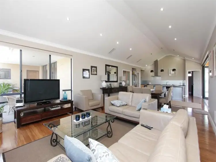 1 Scallion Street, Ellenbrook WA 6069