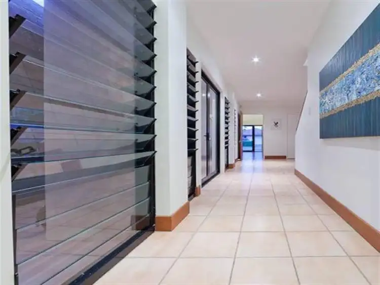 Sixth view of Homely house listing, 39 Beverley Crescent, Broadbeach Waters QLD 4218