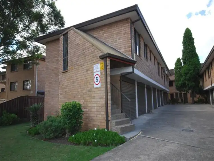 1/20 Edwin Street,, Regents Park NSW 2143