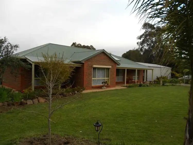 Seventh view of Homely house listing, 2 South Avenue, Bordertown SA 5268