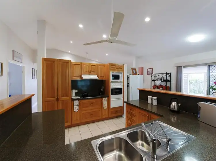 Second view of Homely house listing, 2 Bougainvillea Street, Calamvale QLD 4116