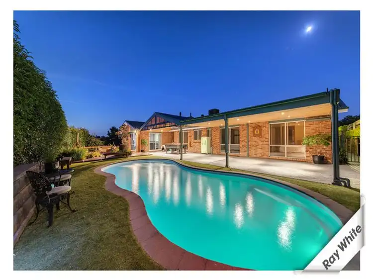 14 Wheelwright Crescent, Banks ACT 2906