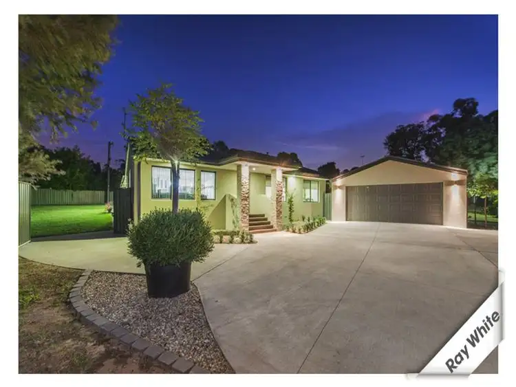5 Mertz Place, Mawson ACT 2607