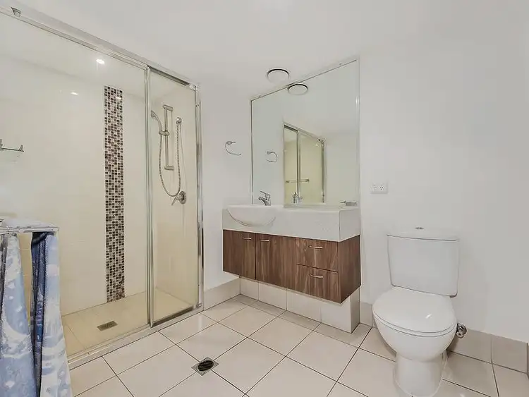 Seventh view of Homely unit listing, 5/38 Johnston Street, Southport QLD 4215