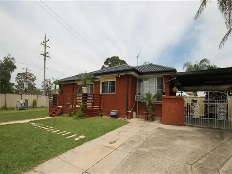 6 Orana Place, Liverpool NSW 2170