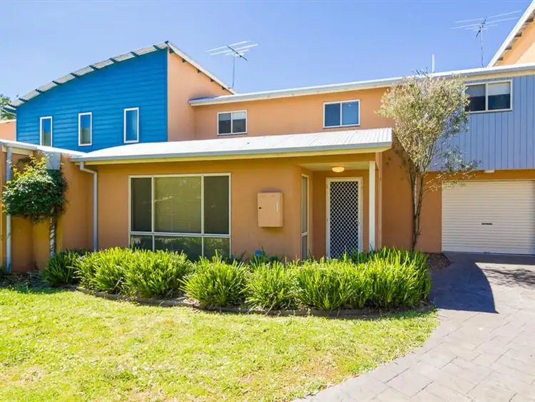 5/6 Hollydene Court, Cowes VIC 3922