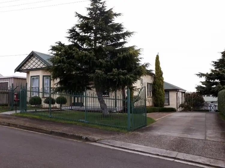 17 Argyle Street, Burnie TAS 7320