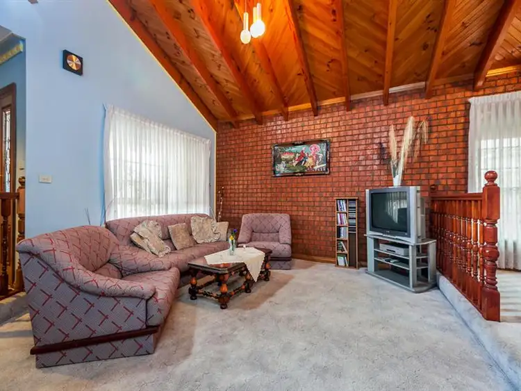 Seventh view of Homely house listing, 18 Pandora Avenue, Thomastown VIC 3074