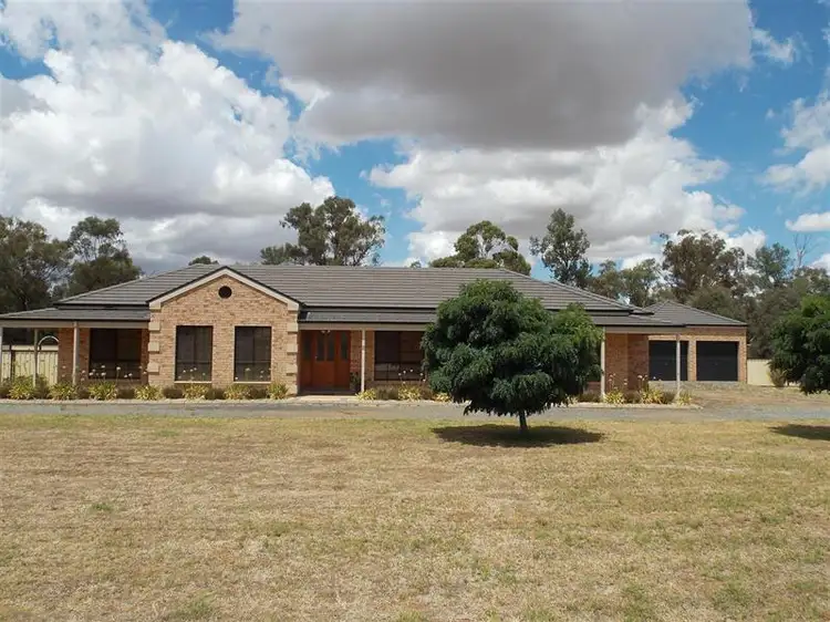 Main view of Homely house listing, 2 Light Horse, Parkes NSW 2870