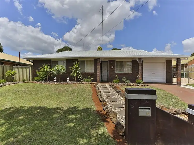 12 Batten Court, Wilsonton QLD 4350