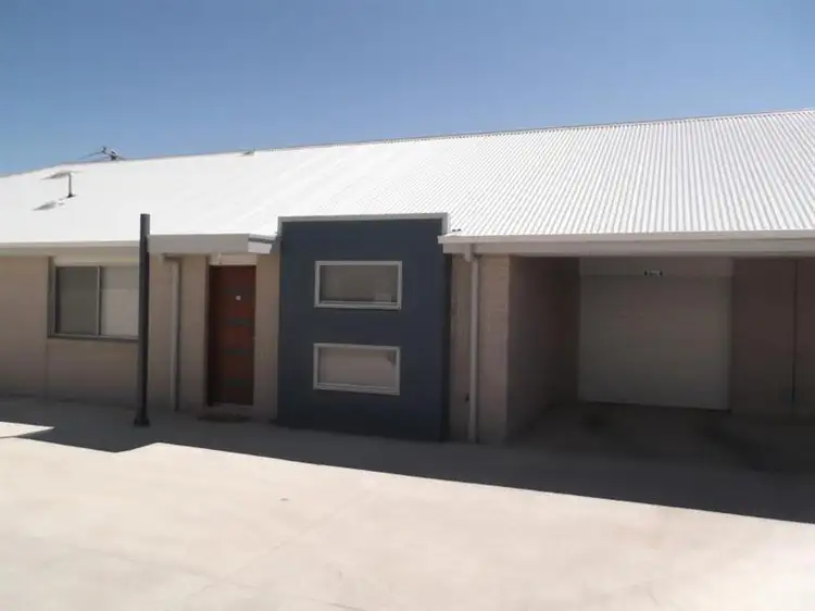4B Yass Street, Young NSW 2594