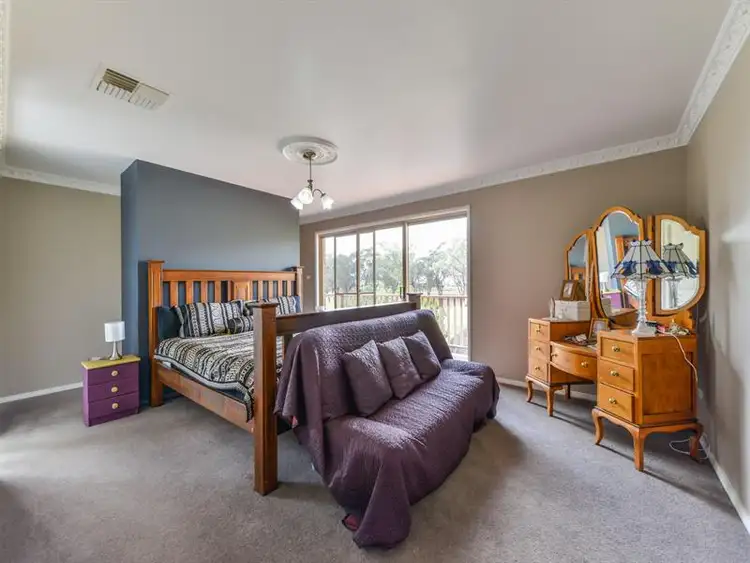 Fifth view of Homely house listing, 10 Matilda Place, Tamworth NSW 2340