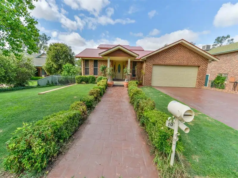 Main view of Homely house listing, 10 Matilda Place, Tamworth NSW 2340