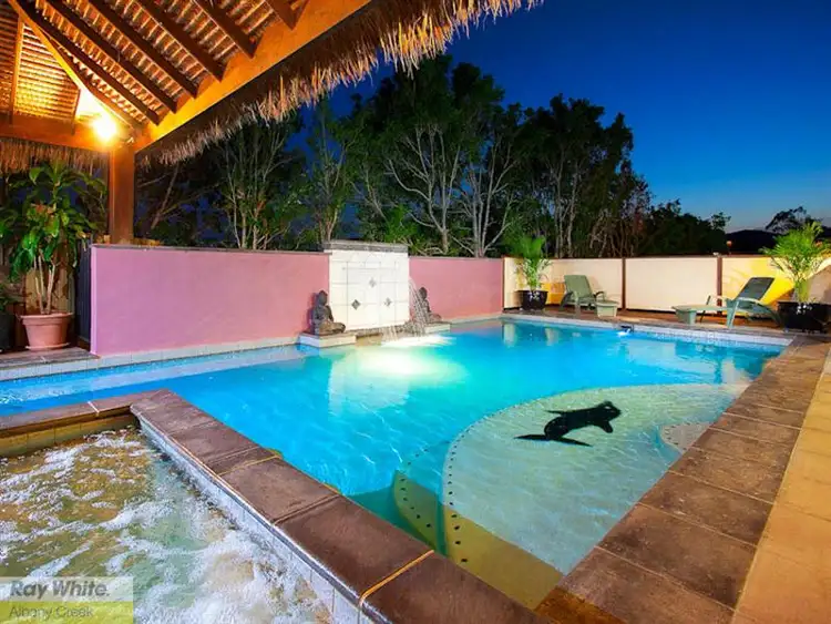 4 Meilland Court, Eatons Hill QLD 4037