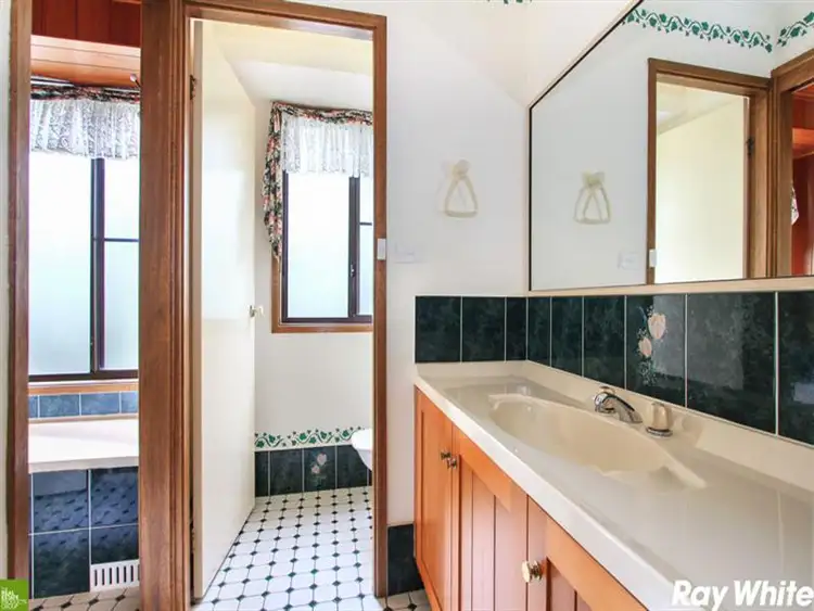 Sixth view of Homely house listing, 5 Cooper Place, Albion Park NSW 2527