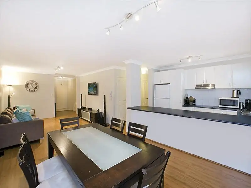 Main view of Homely unit listing, 5/6-10 Gray Street, Sutherland NSW 2232