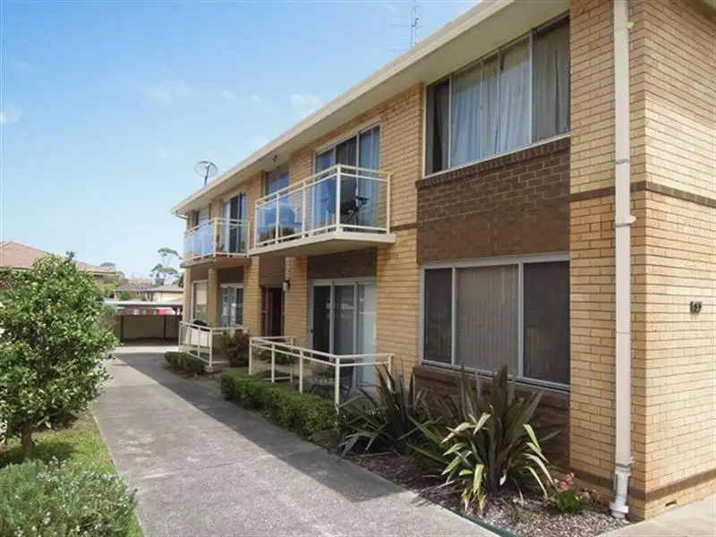 Main view of Homely unit listing, 4/13 Alice Street, Woonona NSW 2517
