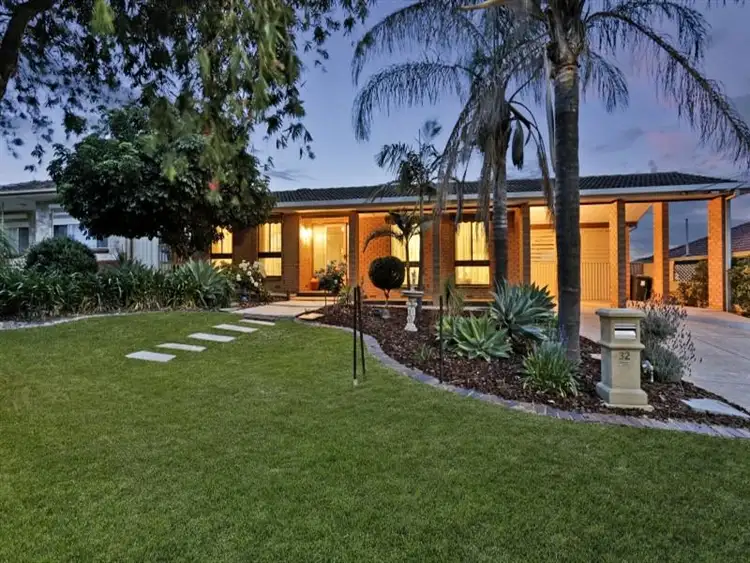 Second view of Homely house listing, 32 Audrey Crescent, Valley View SA 5093