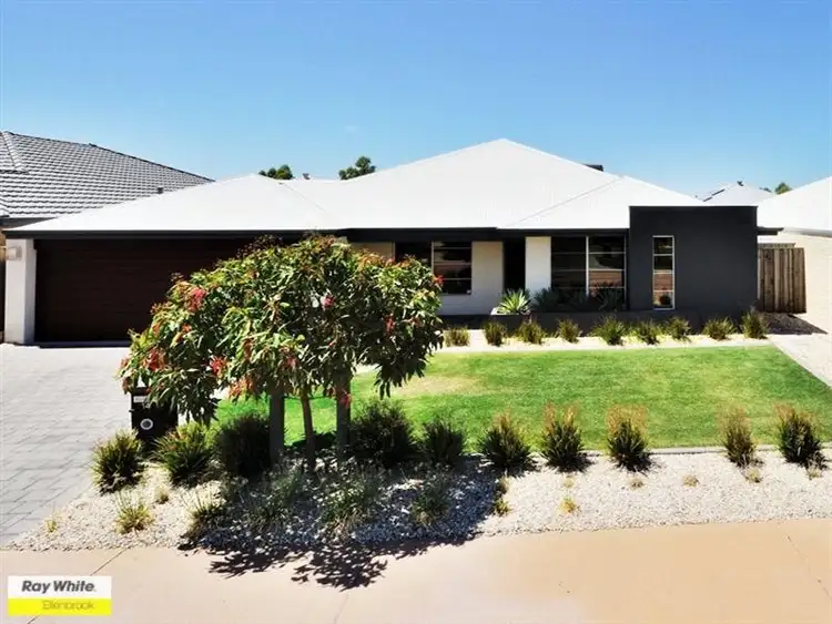 14 Starke Turn, Ellenbrook WA 6069