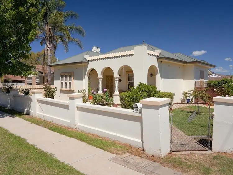 577 Heathwood Avenue, Lavington NSW 2641