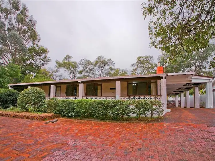 22 Headingly Road, Kalamunda WA 6076