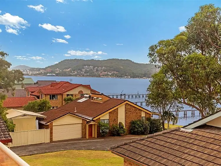 Fifth view of Homely apartment listing, 11/9-13 Kurrawa Avenue, Point Clare NSW 2250