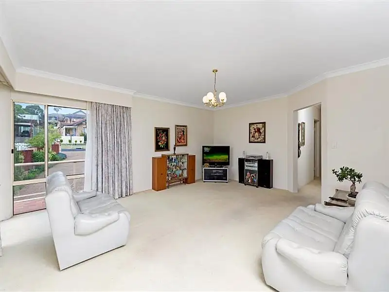 Main view of Homely apartment listing, 11/9-13 Kurrawa Avenue, Point Clare NSW 2250