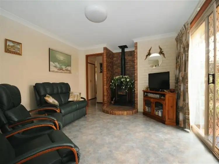 Second view of Homely house listing, 14 Hanna Court, Kearneys Spring QLD 4350