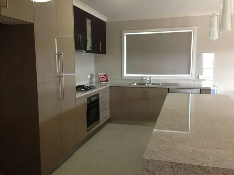 Second view of Homely townhouse listing, 3/9 Donnolley Court, Lavington NSW 2641