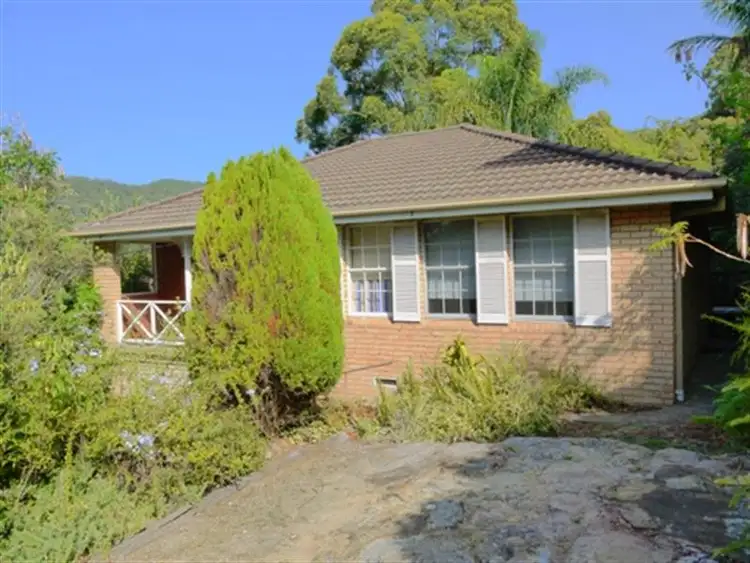 12 Kateena Avenue, Tascott NSW 2250